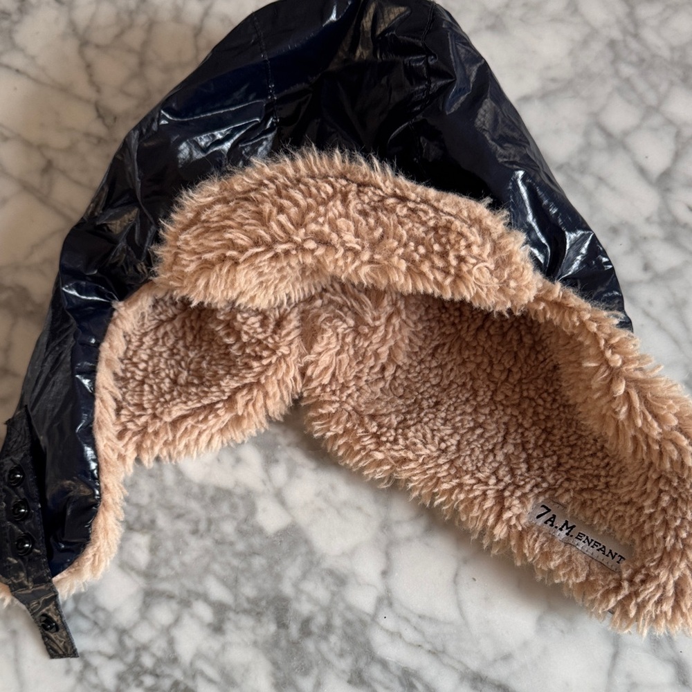 7 A.M. Enfant Black and Tan Winter Hat